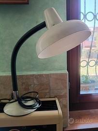 lampada da tavolo 