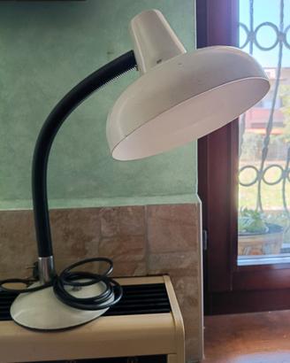 lampada da tavolo 