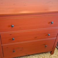 Hemnes Cassettiera e Comodini