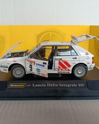 MODELLO  LANCIA DELTA HF EVO NO BURAGO MEBETOYS