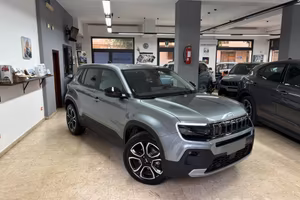 Jeep Avenger 1.2 Turbo 100 CV Hybrid DCT Summit