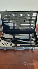 valigetta utensili barbecue