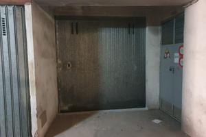 Garage Via U. Giordano 65
