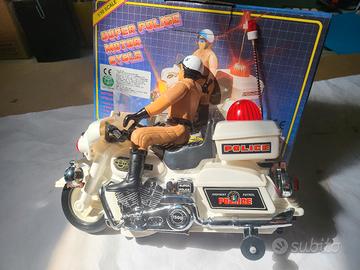 MOTO HARLEY D. POLICE AMERICANA a batteria in box.