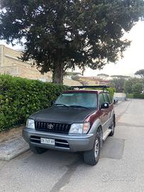 Toyota Land Cruiser J9