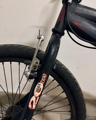 Bicicletta bmx Lombardi