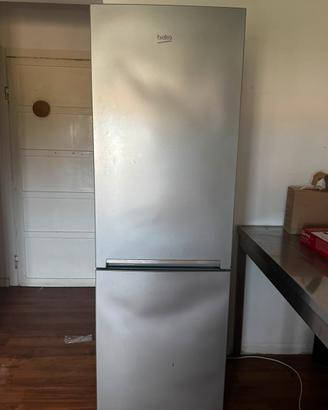 Frigorifero Beko combinato 295L argento