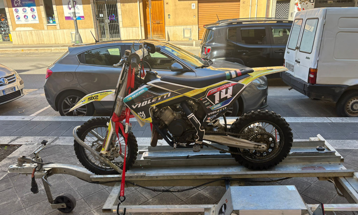 Moto cross husqvarna tc 65 2 tempi