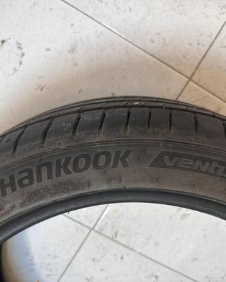 Gomma HANKOOK VENTUS PRIME 4 225/45/R18