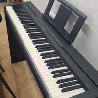 pianola Yamaha 