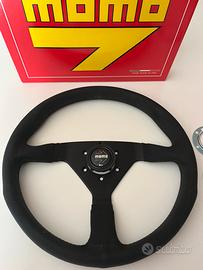 Volante Momo Montecarlo in microfibra nera