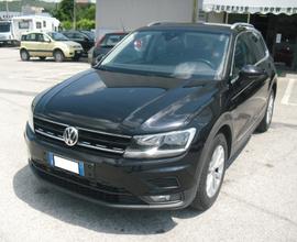 Volkswagen Tiguan 2.0 TDI SCR DSG Business BlueMot