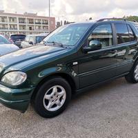 Mercedes-Benz ML 270 CDI 163cv