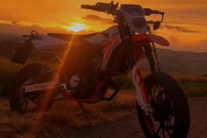 swm SM125r Motard 