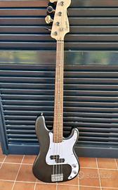Squier Fender Precision Bass 