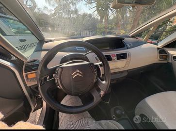 C4 Gran Picasso allestita disabili cambio automati