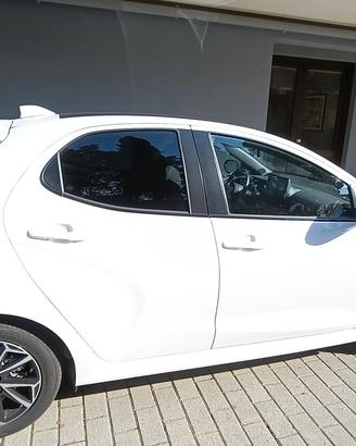 Toyota Yaris 1.5 Hybrid Lounge 116 CV