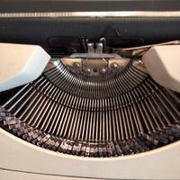 macchina da scrivere