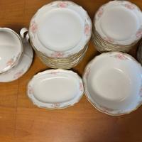 Set piatti e zuppiere