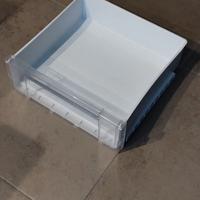 Cassetto congelatore intermedio per frigorifero