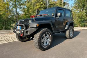 JEEP WRANGLER RUBICON 2.8 AUTO / GOMME 35 / OMOLOG