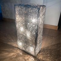 Lampada a parete o free standing