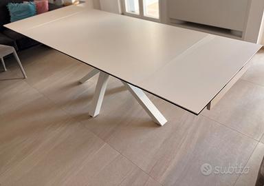 Tavolo allungabile in vetroceramica bianco 160x90