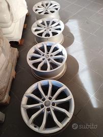 4 cerchi lega Audi originali 18 pollici