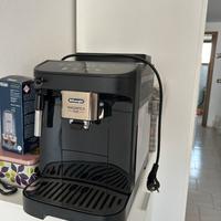 Macchina del caffè De Longhi