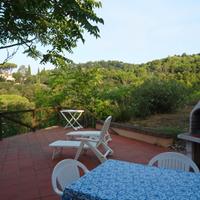 ISOLA ELBA, Bagnaia, grande giardin. p.auto AGOSTO