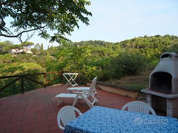 ISOLA ELBA, Bagnaia, grande giardin. p.auto AGOSTO