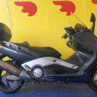 Yamaha T Max - 2004