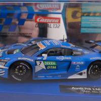 Carrera digital 132 Audi R8 LMS GT3 No.7 (NUOVA)