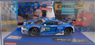Carrera digital 132 Audi R8 LMS GT3 No.7 (NUOVA)