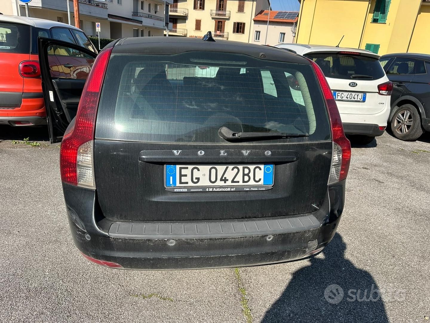 Volvo V50 2011 photo 4