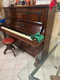 Pianoforte verticale