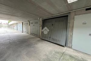 BOX A TREZZO SULL'ADDA