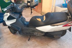 Kymco Downtown 300i - 2013