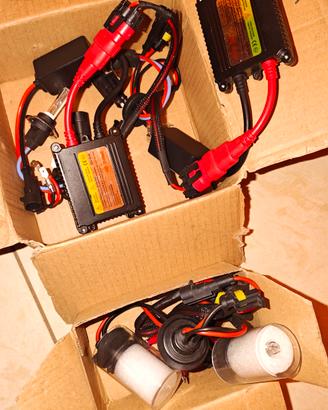 kit di conversione fari Xenon (HID) per auto