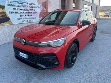 VOLKSWAGEN Tiguan 2.0 TDI 150CV SCR DSG R-Line NUO