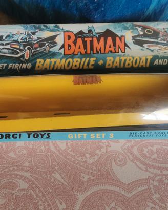 batmobile corgi scatola nuova! 