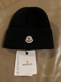 Cappello invernale originale Moncler