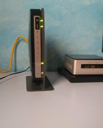 Netgear DGN2200