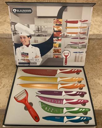 Set di 7 coltelli + 1 pela patate in ceramica