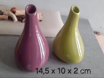 Vasi moderni in ceramica molto particolari