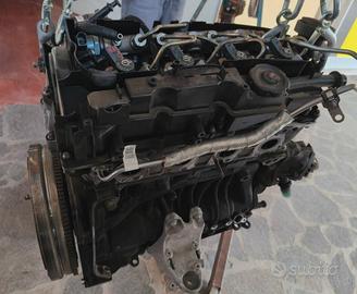 Motore Bmw b47 con pistone crepato 
