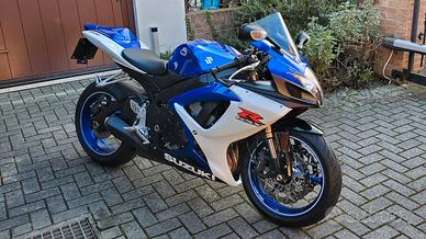 Suzuki GSXR 600 K7