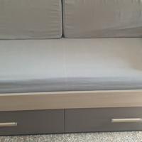 Divano letto. 