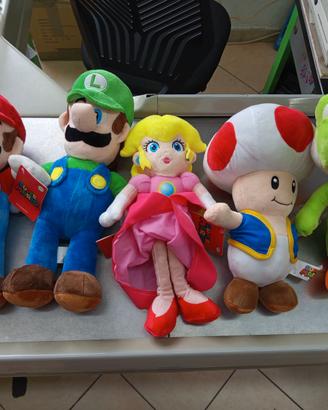 Peluches super mario, luigi, Peach, fungo, Yoshi d