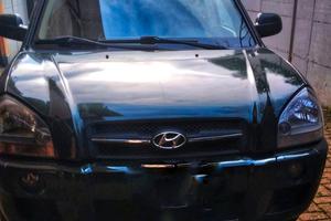 SUV Tucson Hyundai 2000